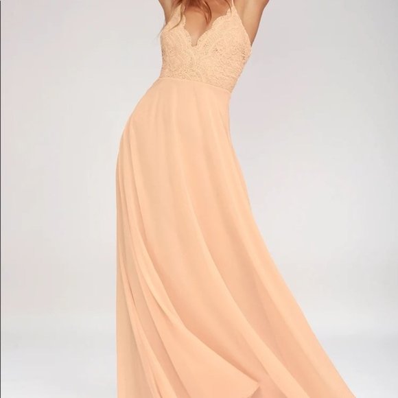 Lulu's Madalyn Blush Lace Maxi Dress Size Medium - Picture 2 of 10